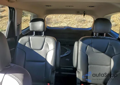 2020 Kia Telluride S z USA, uszkodzony, nr VIN 5XYP6DHC5LG043024